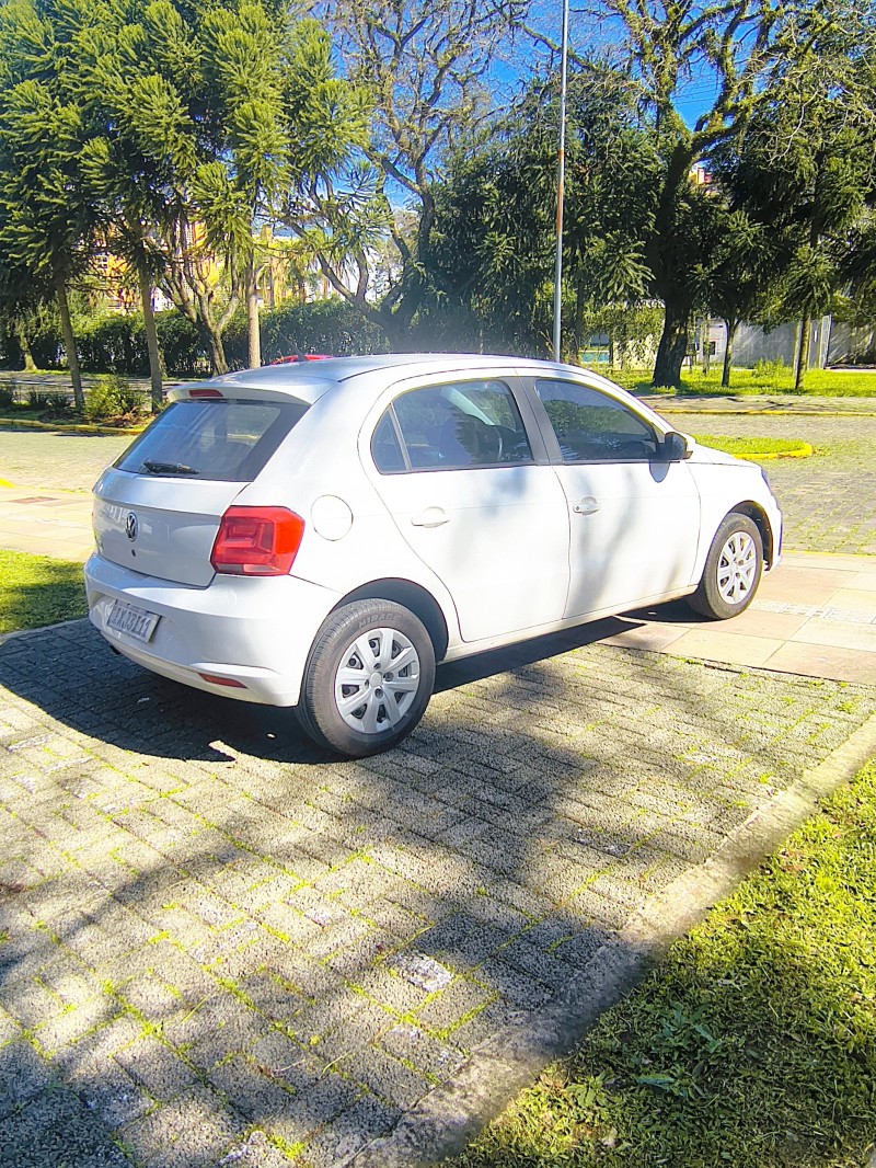GOL 1.0 TEC 8V FLEX 4P MANUAL - 2017 - FARROUPILHA