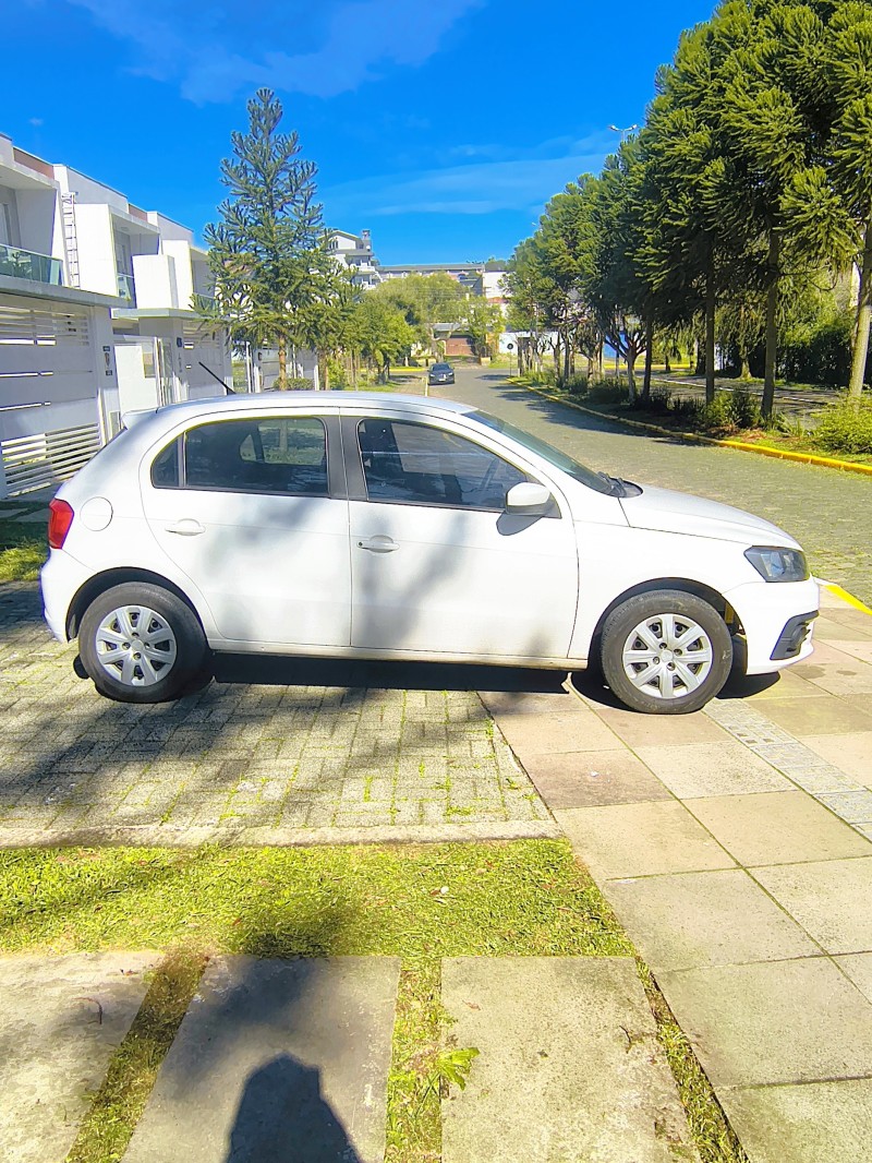 GOL 1.0 TEC 8V FLEX 4P MANUAL - 2017 - FARROUPILHA