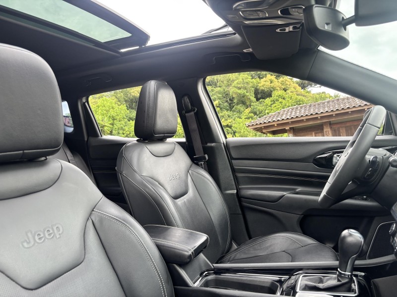 COMPASS 1.3 SERIE S T270 16V TURBO FLEX 4P AUTOMÁTICO - 2023 - FARROUPILHA