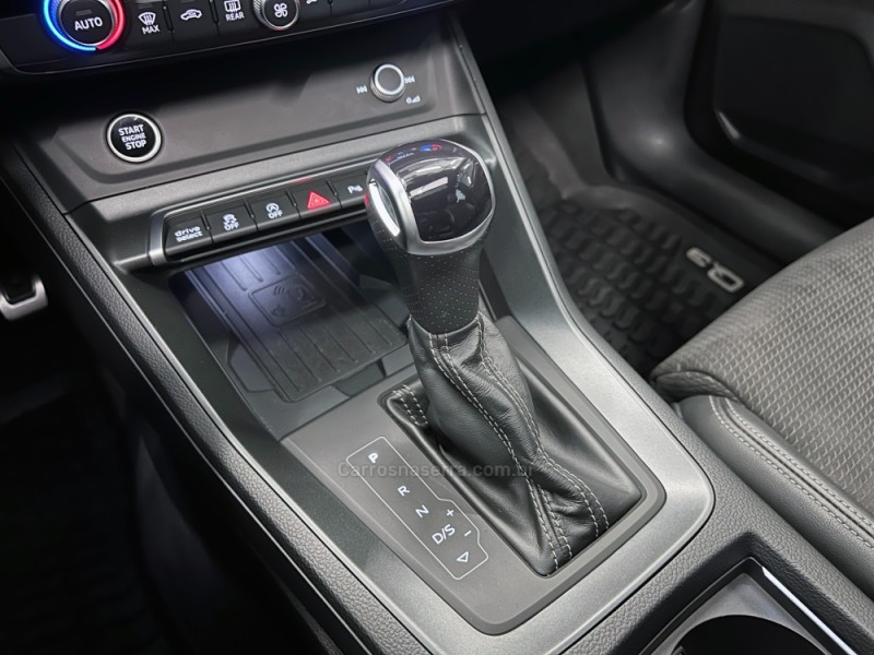 Q3 2.0 TFSI SPORTBACK PERFORMANCE BLACK QUATTRO GASOLINA 4P AUTOMÁTICO - 2023 - FLORES DA CUNHA
