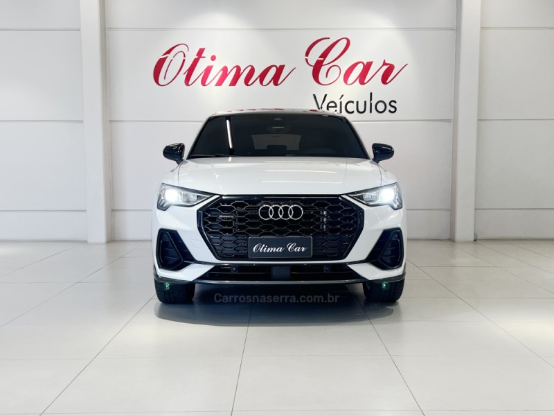 Q3 2.0 TFSI SPORTBACK PERFORMANCE BLACK QUATTRO GASOLINA 4P AUTOMÁTICO - 2023 - FLORES DA CUNHA