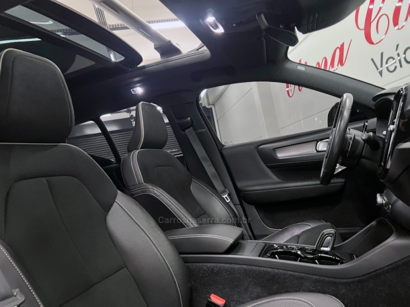 XC 40 2.0 T5 GASOLINA R-DESIGN AWD GEARTRONIC - 2020 - FLORES DA CUNHA