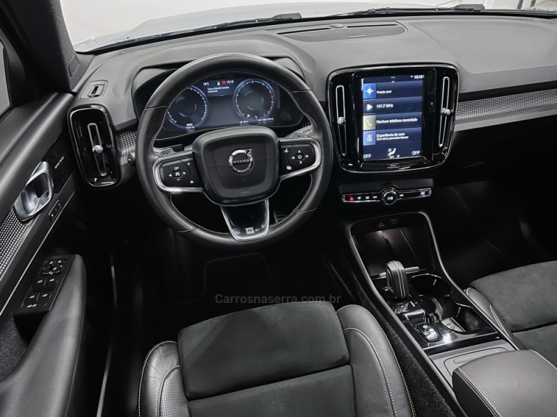 XC 40 2.0 T5 GASOLINA R-DESIGN AWD GEARTRONIC - 2020 - FLORES DA CUNHA