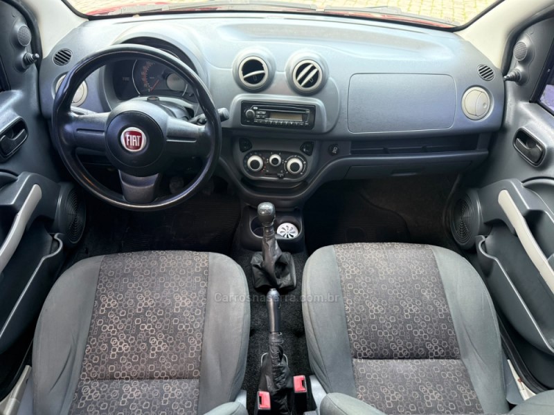 UNO 1.0 EVO VIVACE 8V FLEX 4P MANUAL - 2011 - FARROUPILHA
