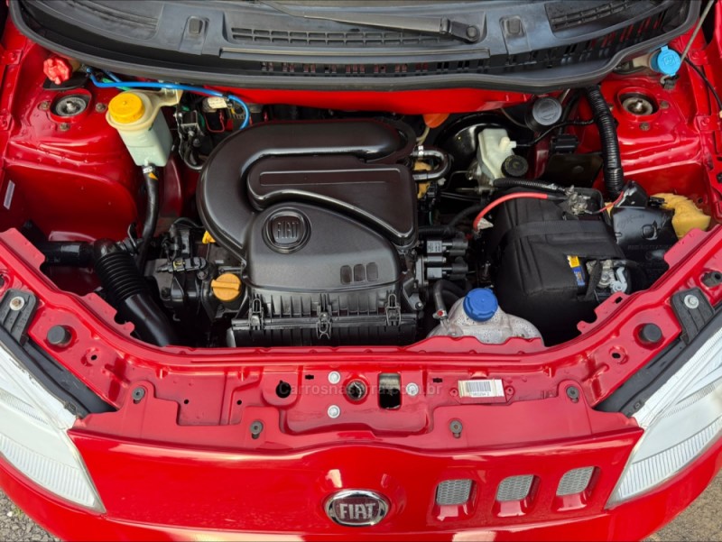 UNO 1.0 EVO VIVACE 8V FLEX 4P MANUAL - 2011 - FARROUPILHA