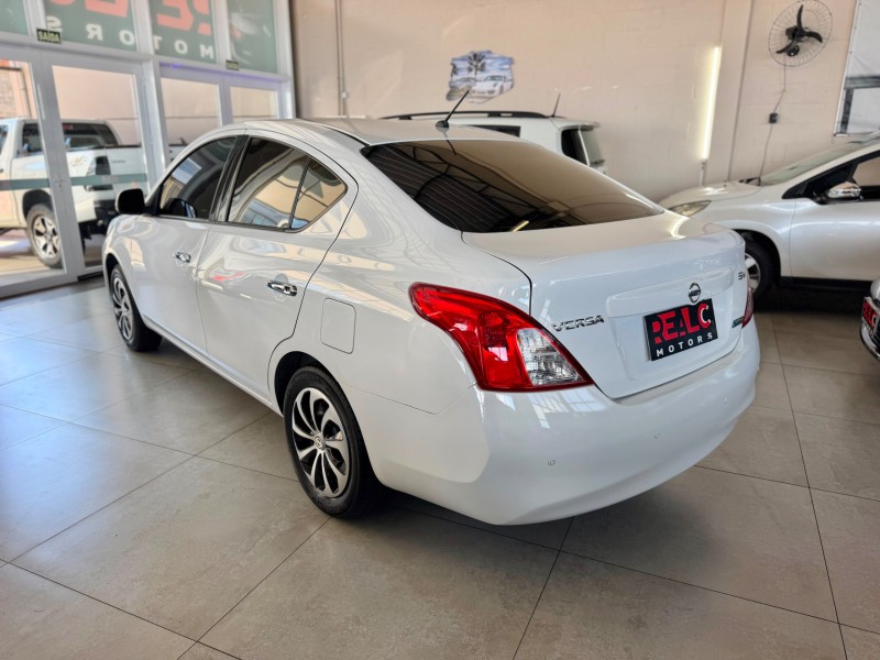 VERSA 1.6 16V FLEX SV 4P MANUAL - 2014 - CAXIAS DO SUL