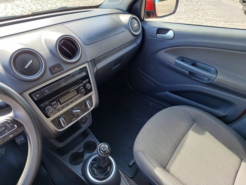 GOL 1.6 MI 8V FLEX 4P MANUAL G.V - 2014 - FLORES DA CUNHA