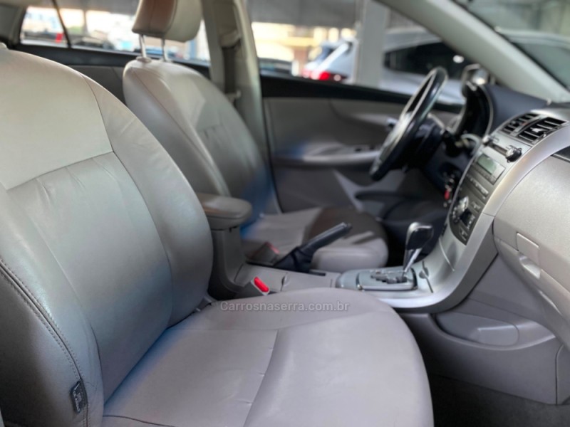 COROLLA 2.0 XEI 16V FLEX 4P AUTOMÁTICO - 2013 - BOM PRINCíPIO
