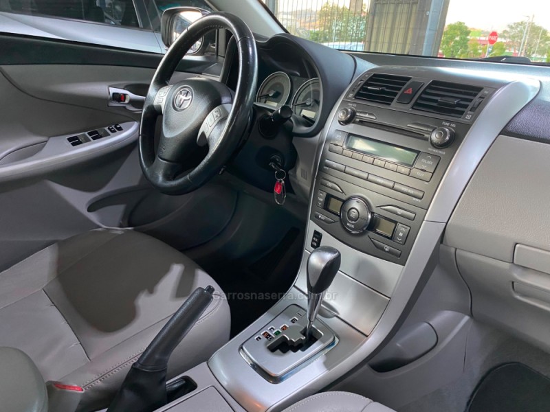 COROLLA 2.0 XEI 16V FLEX 4P AUTOMÁTICO - 2013 - BOM PRINCíPIO