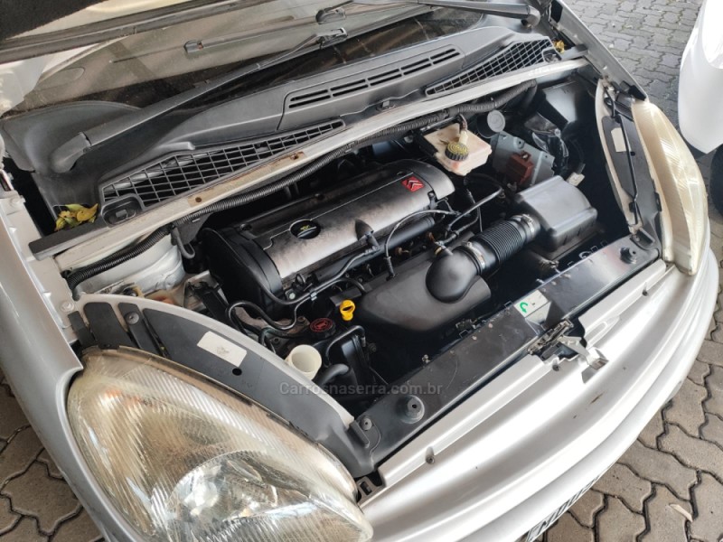 XSARA 2.0 I PICASSO GLX 16V GASOLINA 4P MANUAL - 2003 - FARROUPILHA