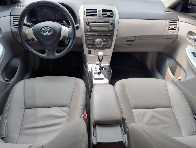 COROLLA 1.8 XEI 16V FLEX 4P AUTOMÁTICO - 2013 - CAXIAS DO SUL