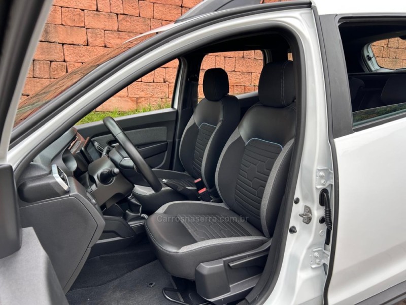 DUSTER 1.6 INTENSE 16V FLEX 4P AUTOMÁTICO - 2023 - VENâNCIO AIRES