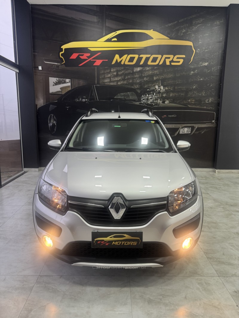 SANDERO 1.6 STEPWAY 8V FLEX 4P MANUAL - 2015 - CAXIAS DO SUL
