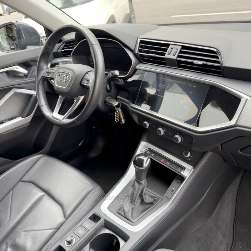 Q3 1.4 TFSI PRESTIGE PLUS GASOLINA 4P S TRONIC - 2021 - FLORES DA CUNHA
