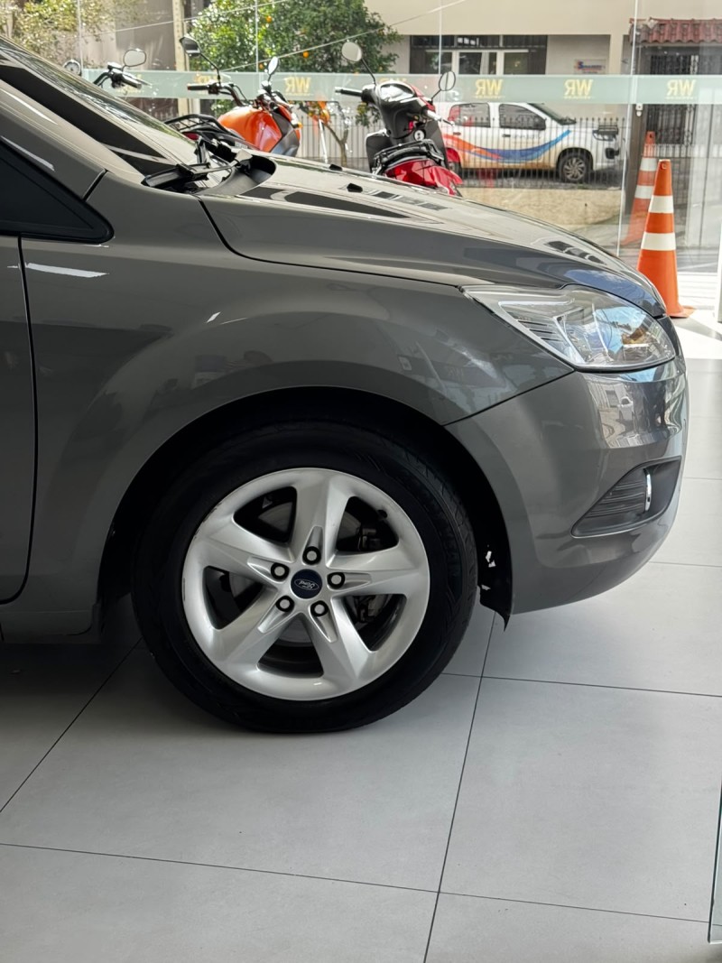 FOCUS 2.0 HC 16V FLEX 4P AUTOMÁTICO  - 2013 - BENTO GONçALVES