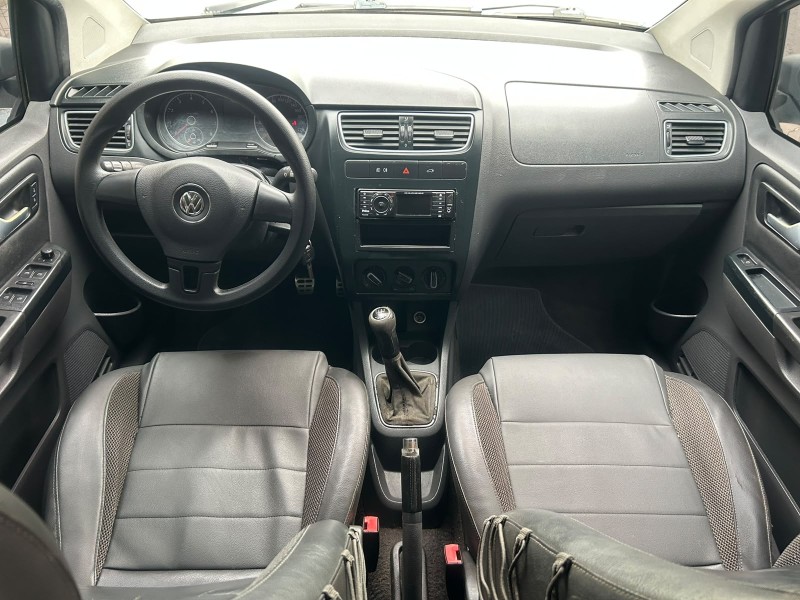 CROSSFOX 1.6 MI FLEX 8V 4P MANUAL - 2012 - TRêS COROAS