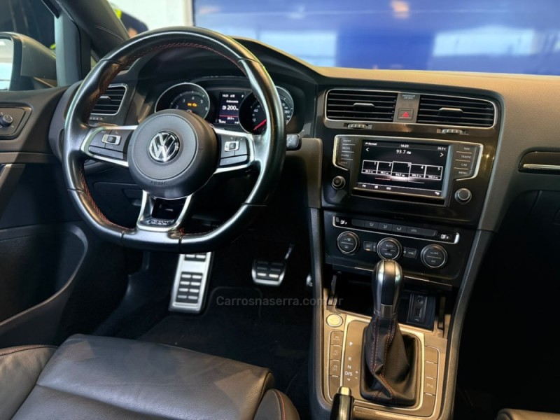 GOLF 2.0 TSI GTI 16V TURBO GASOLINA 4P AUTOMÁTICO - 2017 - SãO LEOPOLDO