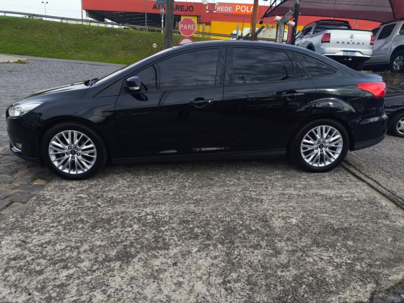 FOCUS 2.0 SE SEDAN 16V FLEX 4P AUTOMÁTICO - 2018 - FARROUPILHA