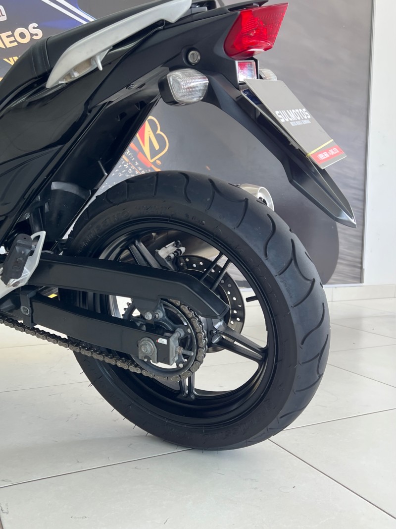 CB 300R ABS - 2013 - PASSO FUNDO