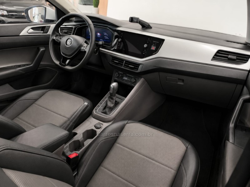 POLO 1.0	200 TSI HIGHLINE AUTOMÁTICO  - 2021 - CAXIAS DO SUL