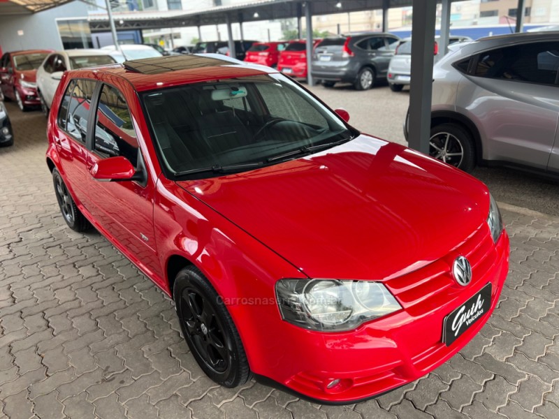 GOLF 1.6 MI TECH 8V FLEX 4P MANUAL - 2009 - BOM PRINCíPIO