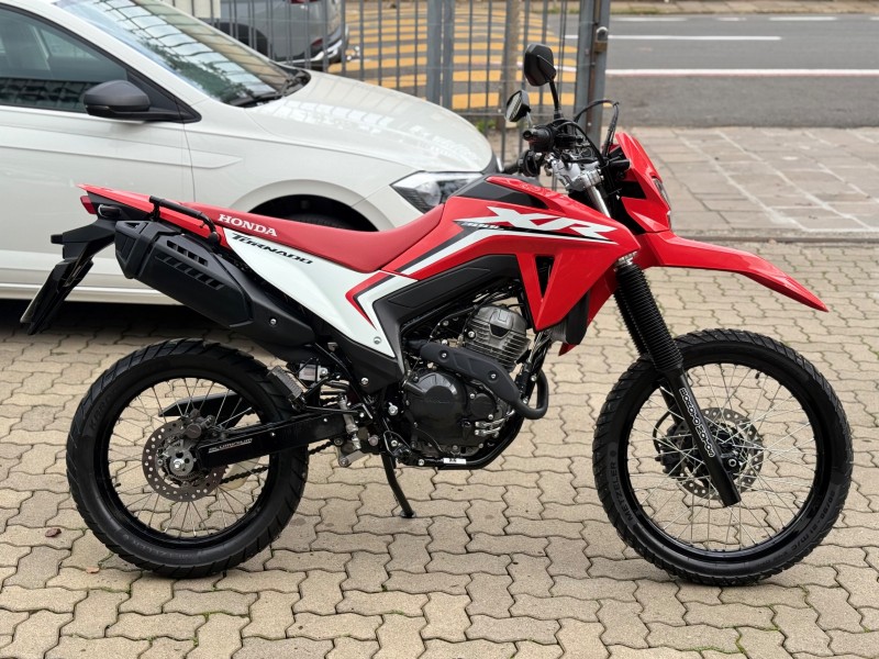 XR 300L TORNADO  - 2025 - BENTO GONçALVES