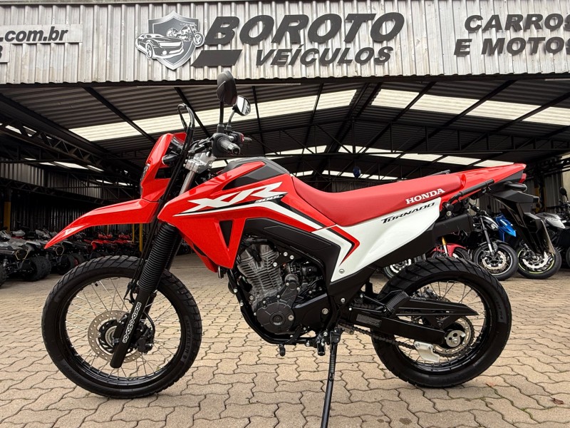 XR 300L TORNADO 