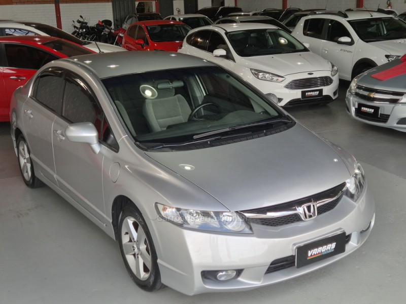 CIVIC 1.8 LXS 16V FLEX 4P MANUAL - 2010 - CAXIAS DO SUL