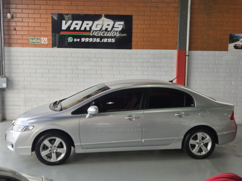 CIVIC 1.8 LXS 16V FLEX 4P MANUAL - 2010 - CAXIAS DO SUL