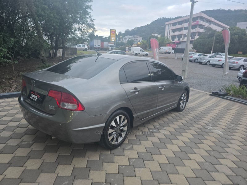 CIVIC  - 2010 - ENCANTADO