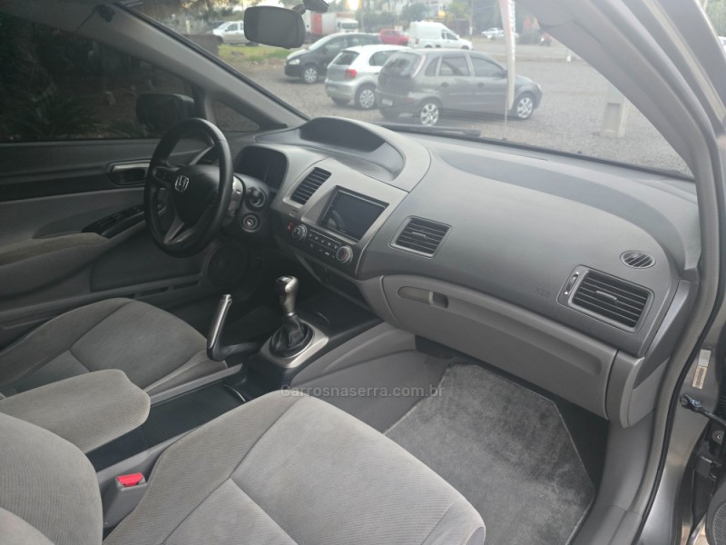 CIVIC  - 2010 - ENCANTADO