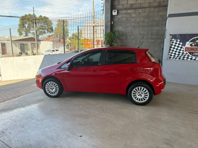 PUNTO 1.4 ATTRACTIVE 8V FLEX 4P MANUAL - 2014 - CAXIAS DO SUL