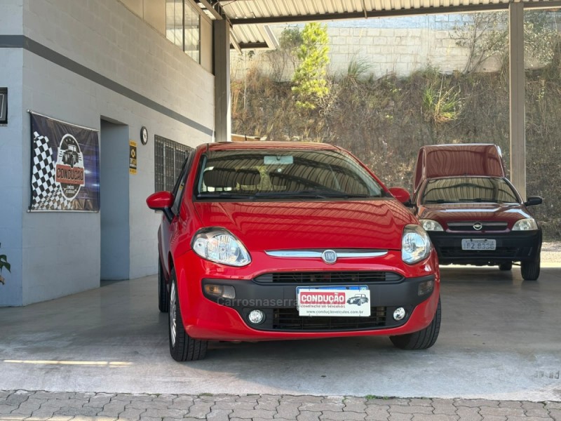 PUNTO 1.4 ATTRACTIVE 8V FLEX 4P MANUAL - 2014 - CAXIAS DO SUL