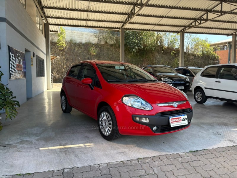 PUNTO 1.4 ATTRACTIVE 8V FLEX 4P MANUAL - 2014 - CAXIAS DO SUL