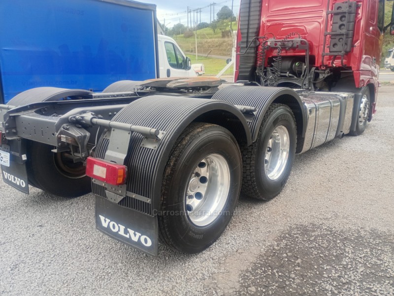 FH 460 GLOBETROTTER 6X2 - 2014 - FARROUPILHA