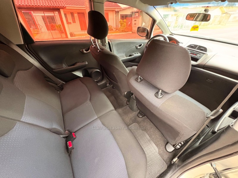 FIT 1.4 LX 16V FLEX 4P MANUAL - 2009 - ESTâNCIA VELHA