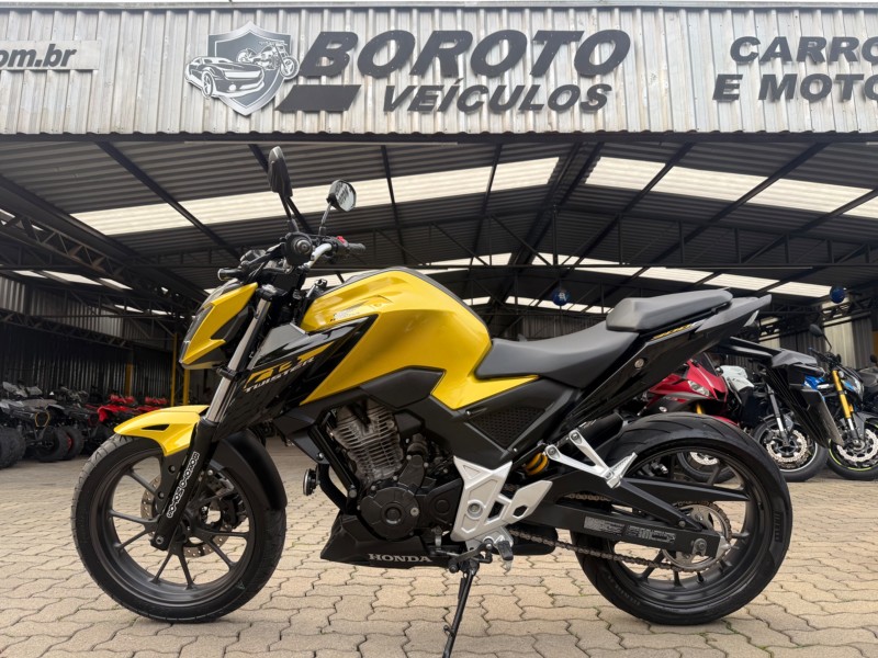 CB 300F TWISTER ABS