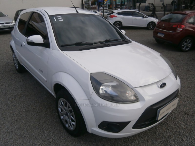 KA 1.0 MPI CLASS 8V FLEX 2P MANUAL - 2013 - FARROUPILHA