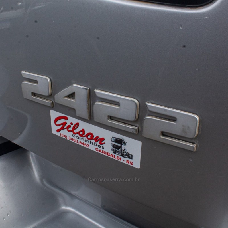 CARGO 2422 E 3 EIXOS - 2012 - GARIBALDI