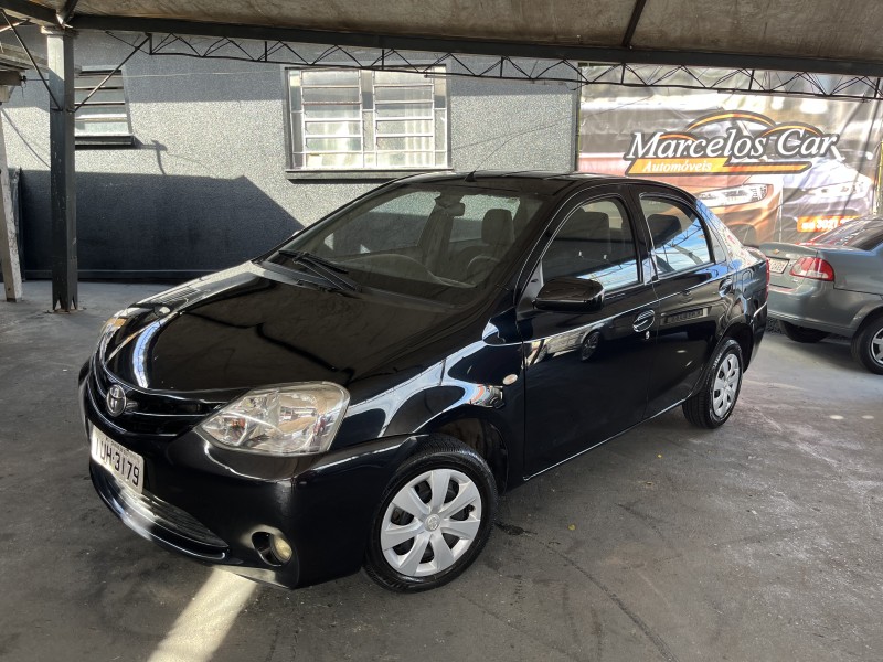 etios 1.5 xs 16v flex 4p manual 2013 caxias do sul