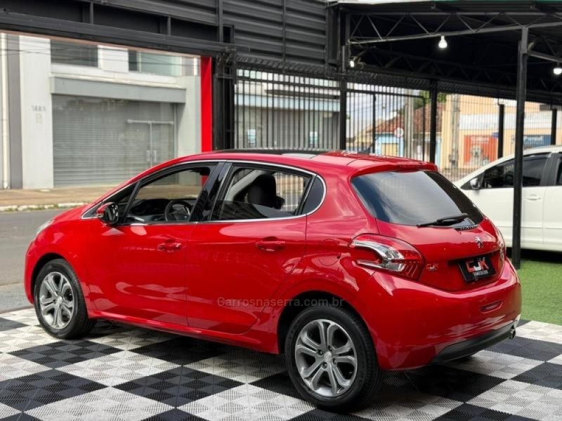 208 1.6 GRIFFE 16V FLEX 4P MANUAL - 2015 - CANOAS