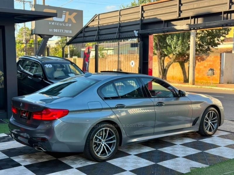 530I 2.0 M SPORT 16V TURBO GASOLINA 4P AUTOMÁTICO - 2018 - CANOAS