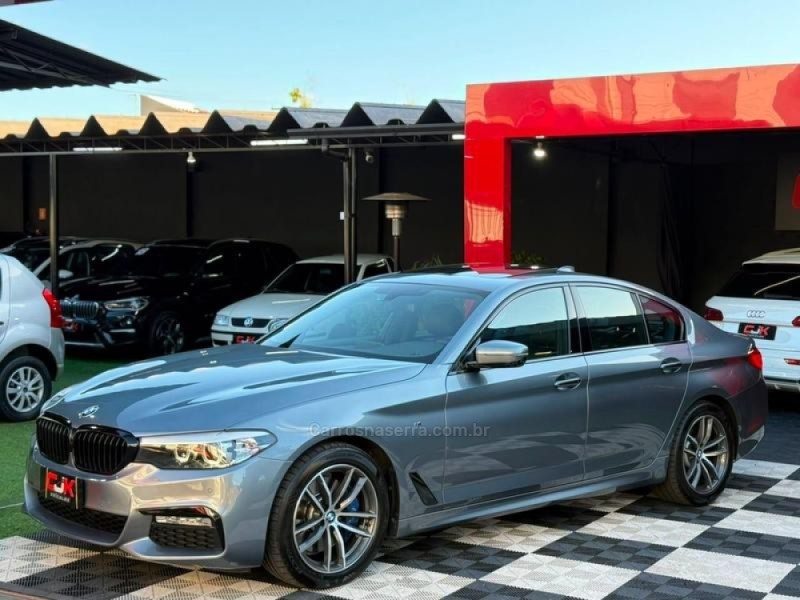 530I 2.0 M SPORT 16V TURBO GASOLINA 4P AUTOMÁTICO - 2018 - CANOAS