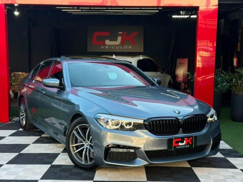 530I 2.0 M SPORT 16V TURBO GASOLINA 4P AUTOMÁTICO - 2018 - CANOAS