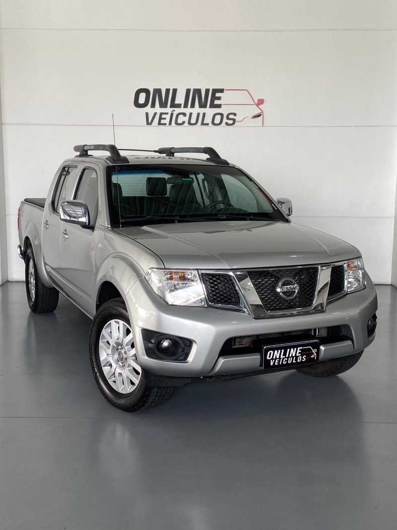 FRONTIER 2.5 SL 4X4 CD TURBO ELETRONIC DIESEL 4P AUTOMÁTICO - 2016 - FARROUPILHA