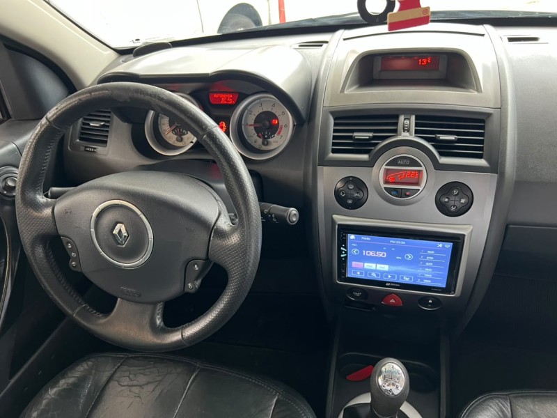 MÉGANE 1.6 DYNAMIQUE 16V FLEX 4P MANUAL - 2013 - CAXIAS DO SUL