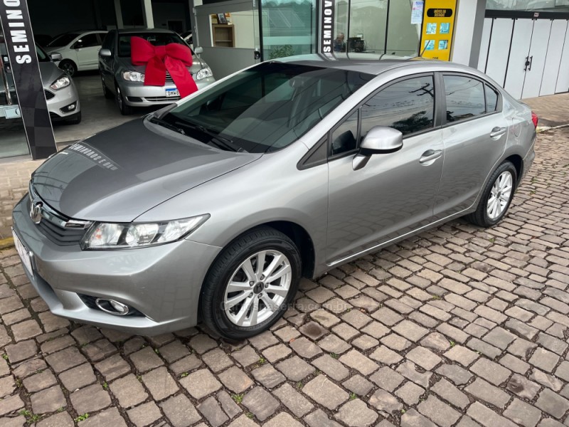 CIVIC 1.8 LXS 16V FLEX 4P AUTOMÁTICO - 2014 - VERANóPOLIS