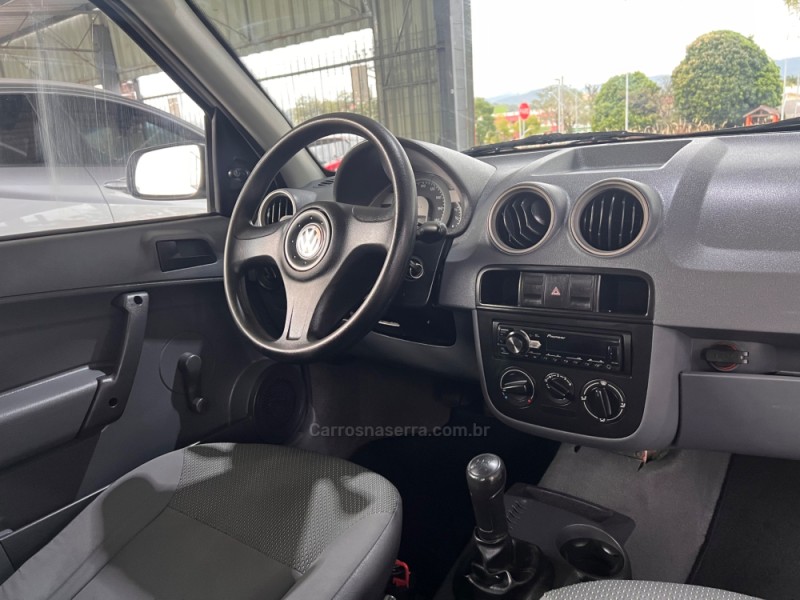 GOL 1.0 MI CITY 8V FLEX 2P MANUAL G.IV - 2009 - BOM PRINCíPIO