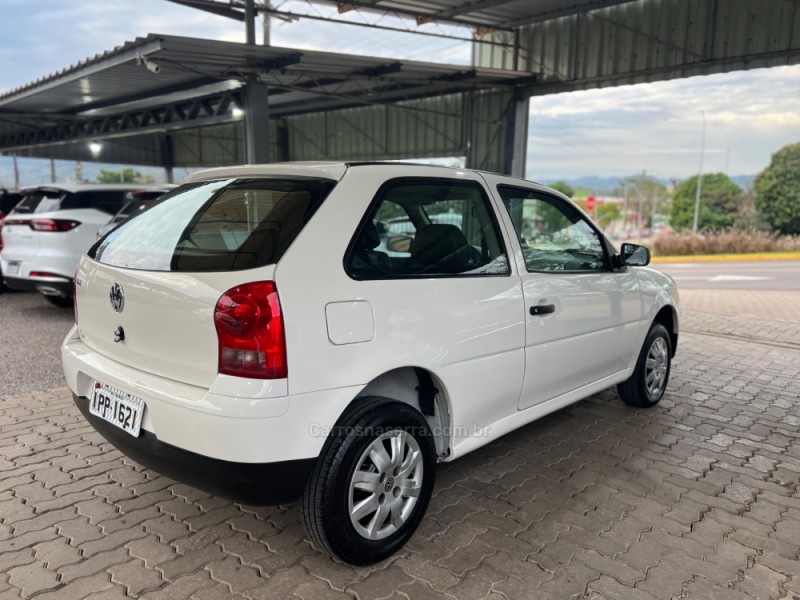 GOL 1.0 MI CITY 8V FLEX 2P MANUAL G.IV - 2009 - BOM PRINCíPIO