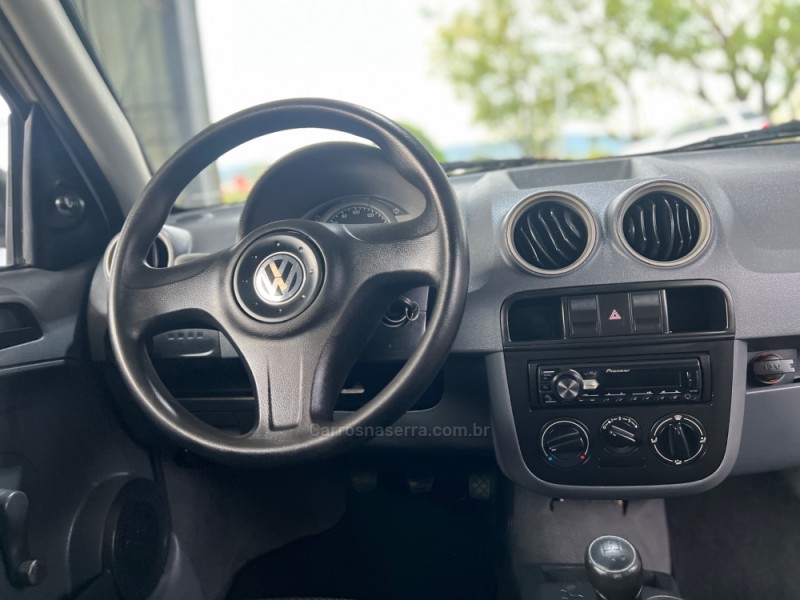 GOL 1.0 MI CITY 8V FLEX 2P MANUAL G.IV - 2009 - BOM PRINCíPIO